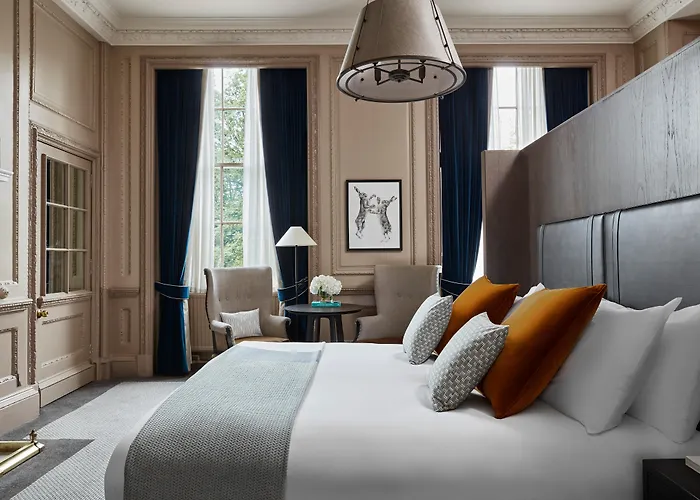 Kimpton Charlotte Square By Ihg